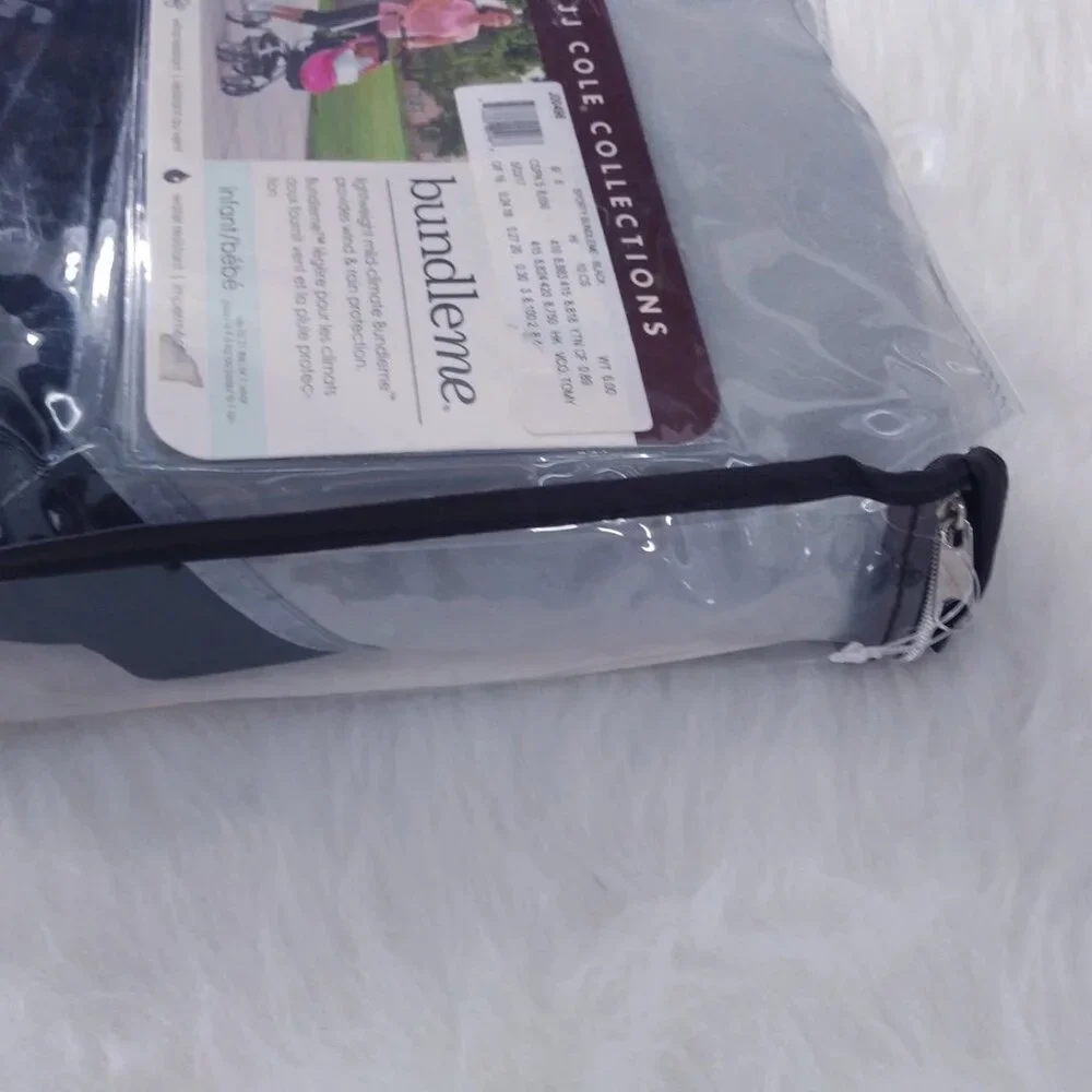 BundleMe Infant Stroller Blanket Cover Black - Picture 6 of 9